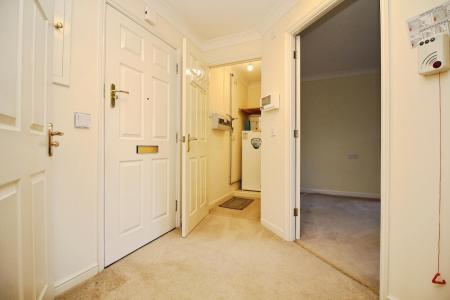 1 bedroom Flat for sale in Forge Court, Syston, LE7
