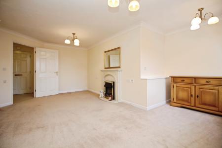 1 bedroom Flat for sale in Forge Court, Syston, LE7