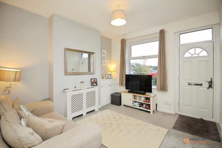 2 bedroom Terraced House for sale in Melton Road, Leicester, LE4