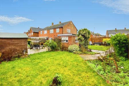 3 bedroom Semi-detached house for sale in Allington Drive, Birstall, LE4