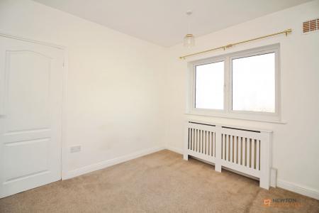 2 bedroom Semi-detached bungalow for sale in Northdown Drive, Thurmaston, LE4