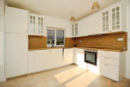 2 bedroom Semi-detached bungalow for sale in Northdown Drive, Thurmaston, LE4