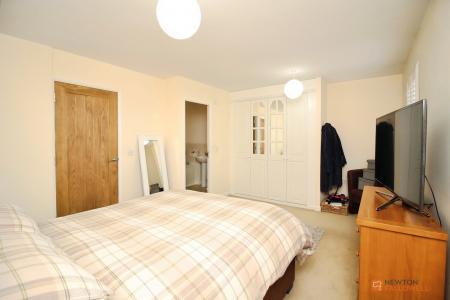 3 bedroom Town house for sale in Willowbrook Way, Rearsby, LE7