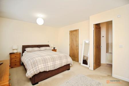 3 bedroom Town house for sale in Willowbrook Way, Rearsby, LE7
