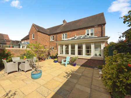 3 bedroom Cottage for sale in Arleston Manor Mews, Arleston, Telford, TF1