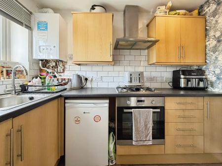 3 bedroom Terraced House for sale in Ash Lea Drive, Donnington, Telford, TF2