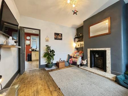 2 bedroom Semi-detached house for sale in Corndon Crescent, Shrewsbury, SY1