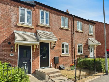 2 bedroom Terraced House for sale in Ferridays Fields, Woodside, Telford, TF7