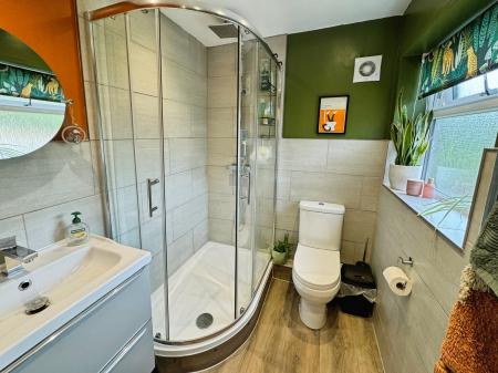 3 bedroom Semi-detached house for sale in Halesfield Road, Madeley, Telford, TF7