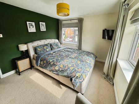 3 bedroom Semi-detached house for sale in Halesfield Road, Madeley, Telford, TF7