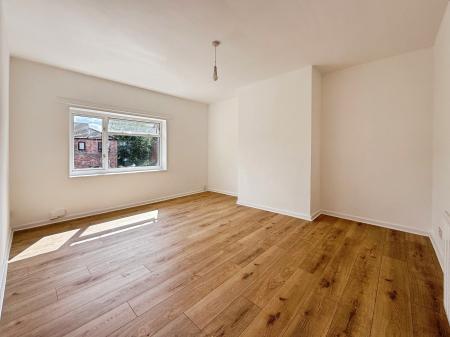 2 bedroom Flat for sale in King Street, Wellington, TF1