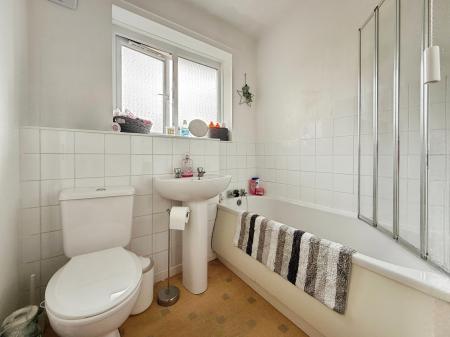 1 bedroom Terraced House for sale in Marlborough Way, Newdale, Telford, TF3