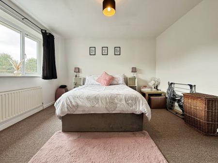 1 bedroom Terraced House for sale in Marlborough Way, Newdale, Telford, TF3