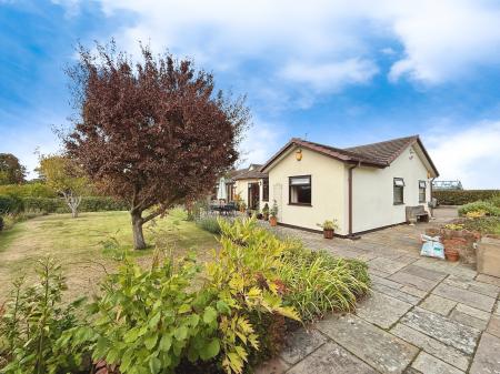 3 bedroom Bungalow for sale in Meeson, Meeson, Telford, TF6