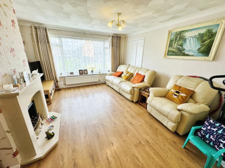 3 bedroom Semi-detached house for sale in Roden Close, Wellington, Telford, TF1