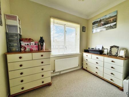 3 bedroom Semi-detached house for sale in Roden Close, Wellington, Telford, TF1