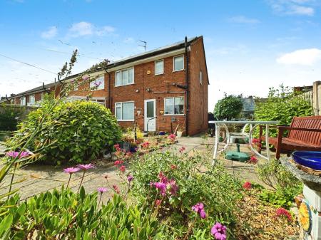3 bedroom Semi-detached house for sale in Roden Close, Wellington, Telford, TF1