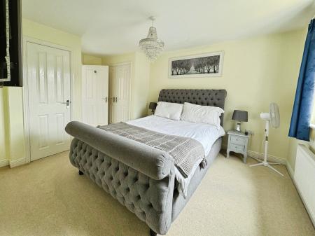 3 bedroom Detached house for sale in Ryder Drive, Muxton, Telford, TF2