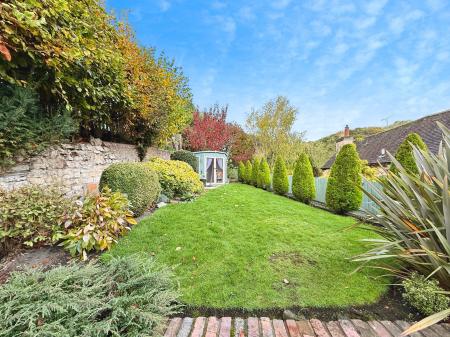 2 bedroom Cottage for sale in Severn Bank, Ironbridge, Telford, TF8