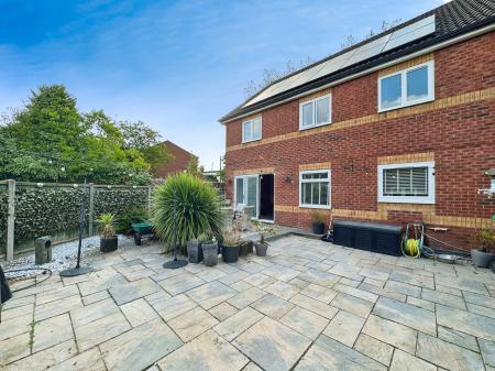 4 bedroom Detached house for sale in Stirchley Road, Stirchley, Telford, TF3