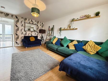 3 bedroom Semi-detached house for sale in Thistly Leasow, Woodside, Telford, TF7