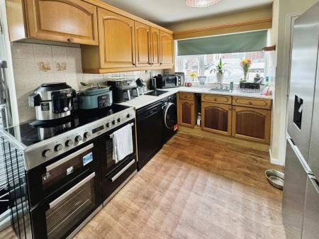 3 bedroom Detached house for sale in Trench Road, Trench, Telford, TF2