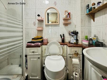 3 bedroom Detached bungalow for sale in Vicar Street, Oakengates, Telford, TF2