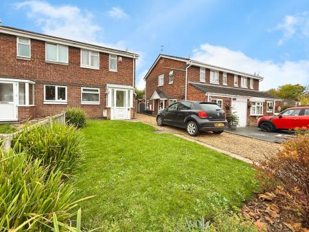 2 bedroom Semi-detached house for sale in Wroxeter Way, Stirchley, Telford, TF3