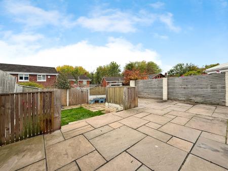 2 bedroom Semi-detached house for sale in Wroxeter Way, Stirchley, Telford, TF3
