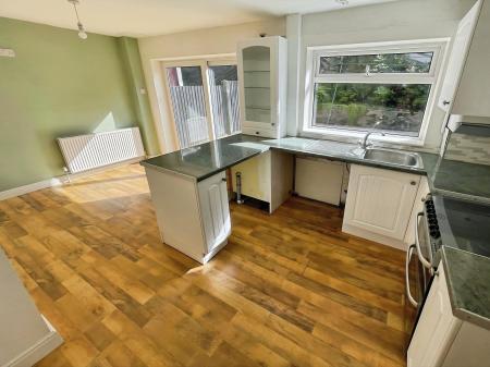 3 bedroom Semi-detached house for sale in Trinity View, Ketley Bank, Telford, TF2