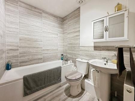 3 bedroom Bungalow for sale in Grasmere Close, Priorslee, Telford, TF2