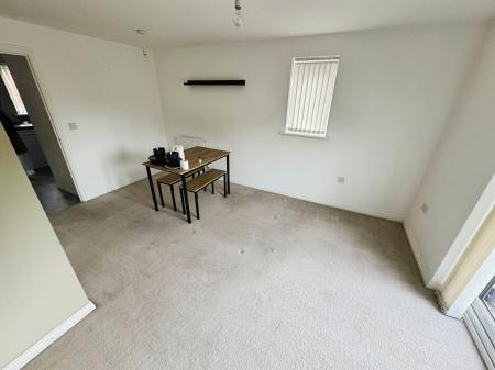 2 bedroom Semi-detached house to let in Hobbins Lane, Lawley, Telford, TF3