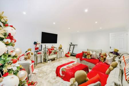 3 bedroom Bungalow to let in Hadley Park Road, Hadley, Telford, TF1