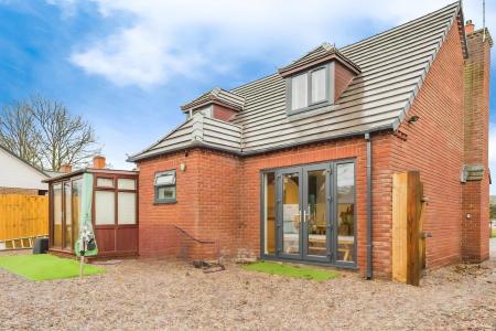 3 bedroom Bungalow to let in Hadley Park Road, Hadley, Telford, TF1