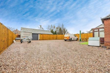 3 bedroom Bungalow to let in Hadley Park Road, Hadley, Telford, TF1
