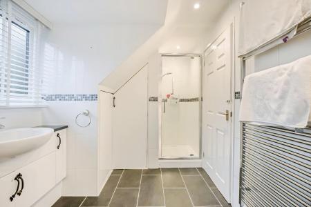 3 bedroom Bungalow to let in Hadley Park Road, Hadley, Telford, TF1