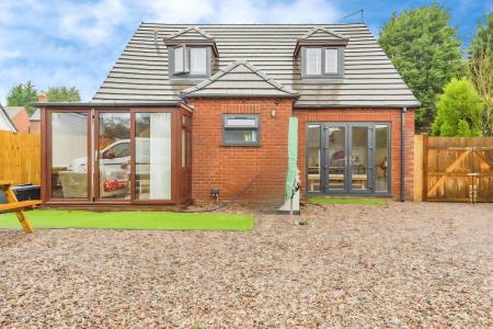 3 bedroom Bungalow to let in Hadley Park Road, Hadley, Telford, TF1