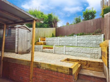 2 bedroom Semi-detached house to let in Walker Crescent, St Georges, Telford, TF2