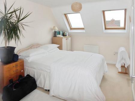 3 bedroom Terraced House to let in Shaw Drive, Fradley, WS13