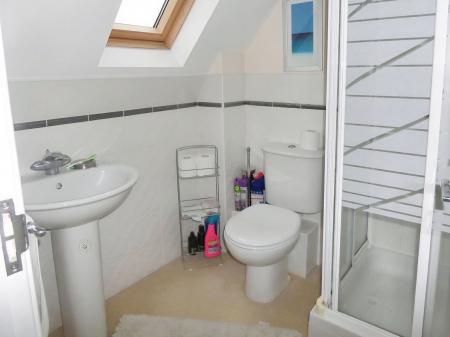 3 bedroom Terraced House to let in Shaw Drive, Fradley, WS13