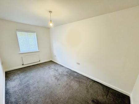 3 bedroom Terraced House to let in Woodside Avenue, Woodside, Telford, TF7