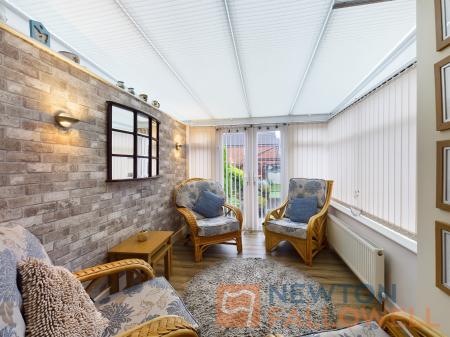 2 bedroom Semi-detached house for sale in Allens Lane, Pelsall, WS3