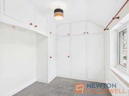 3 bedroom Semi-detached house for sale in Hollemeadow Avenue, Blakenall Heath, WS3