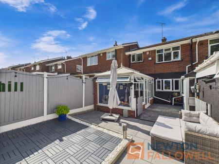 3 bedroom Semi-detached house for sale in Longwood Rise, Willenhall, WV12
