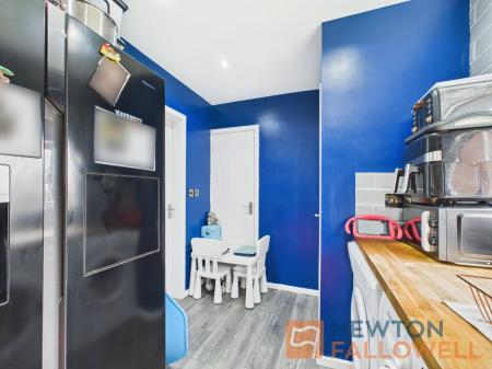 3 bedroom Semi-detached house for sale in Victoria Avenue, Walsall, WS3