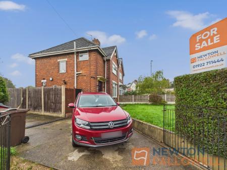3 bedroom Semi-detached house for sale in Victoria Avenue, Walsall, WS3