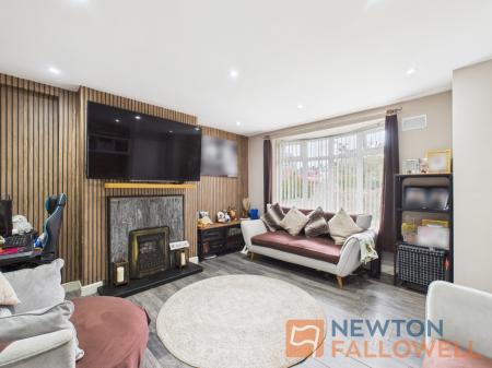 3 bedroom Semi-detached house for sale in Victoria Avenue, Walsall, WS3