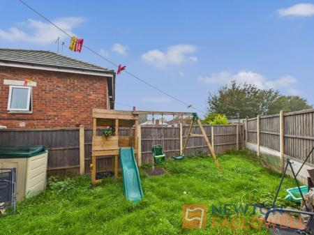 3 bedroom Semi-detached house for sale in Victoria Avenue, Walsall, WS3