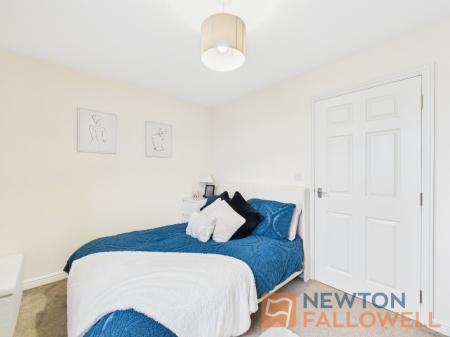 2 bedroom Flat for sale in Walker Road, Blakenall Heath, WS3