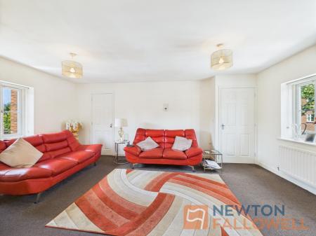 2 bedroom Character Property for sale in Water Reed Grove, Leamore, Walsall, WS2